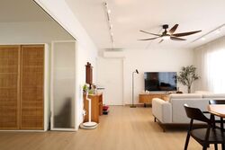 Blk 898A Tampines Polyview (Tampines), HDB 5 Rooms #558897301